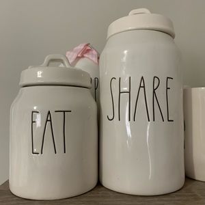 Rae Dunn canister set